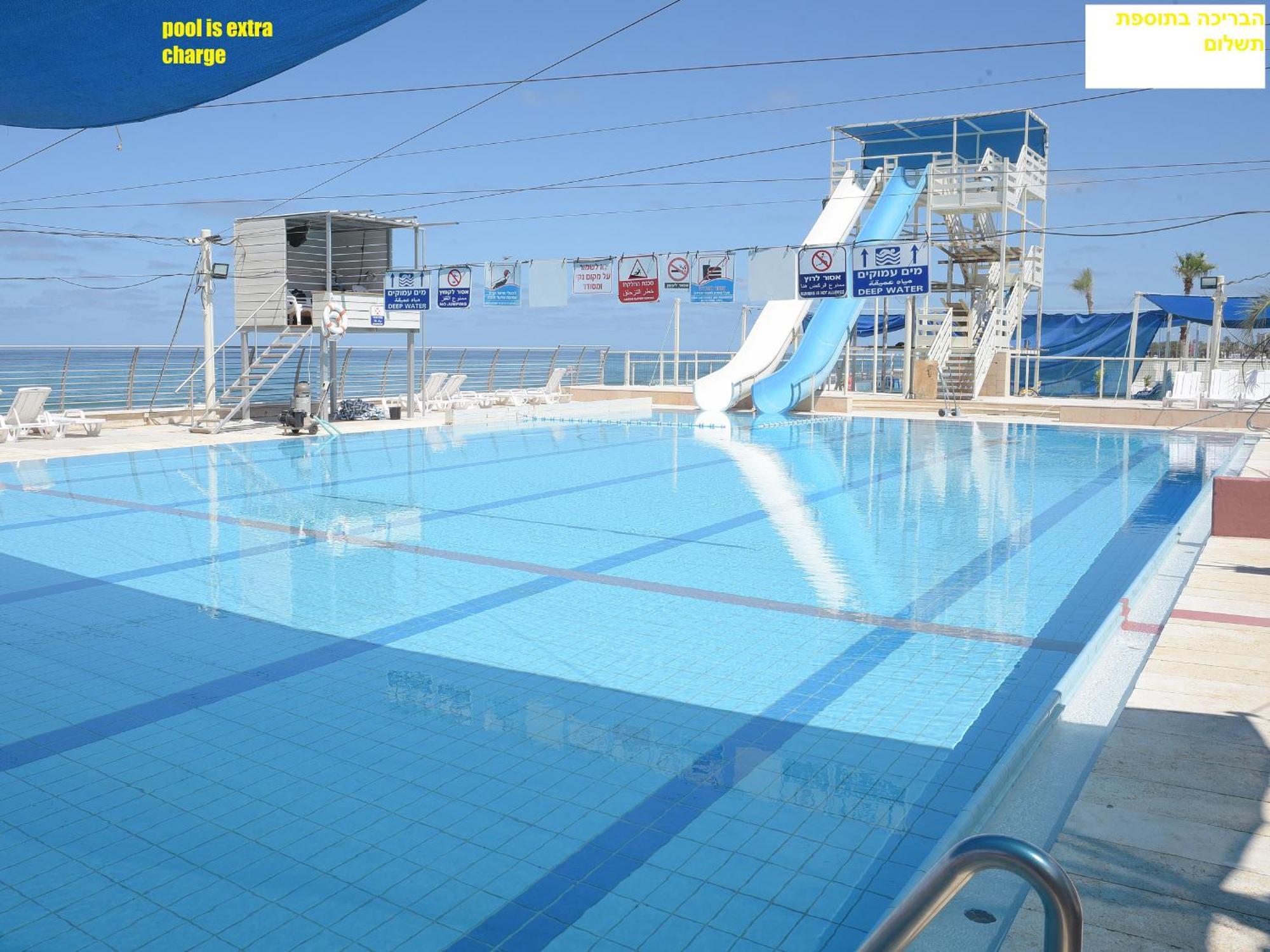 Haifa Almog Tower- "Blue Reef" Suite On The Sea ภายนอก รูปภาพ