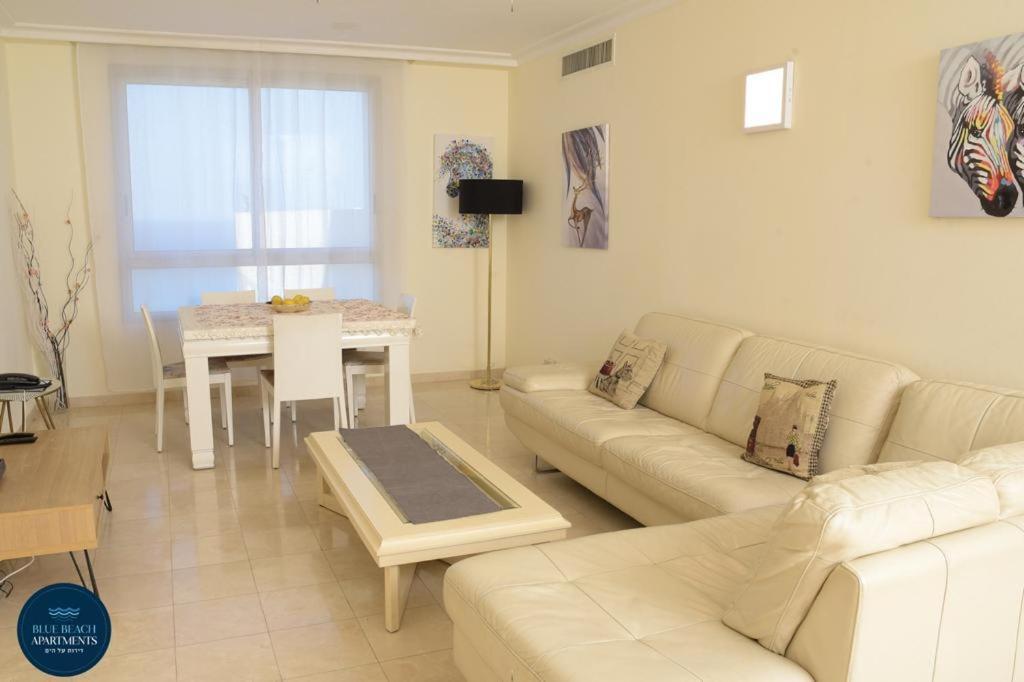 Haifa Almog Tower- "Blue Reef" Suite On The Sea ภายนอก รูปภาพ