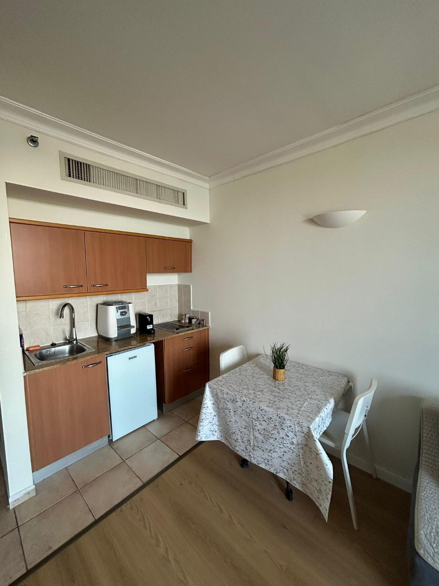 Haifa Almog Tower- "Blue Reef" Suite On The Sea ภายนอก รูปภาพ